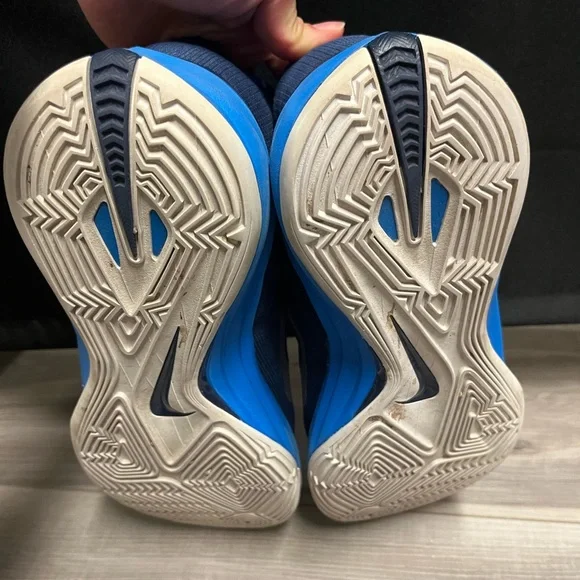 Authentic Nike Hyperdunk - Picture 6 of 6